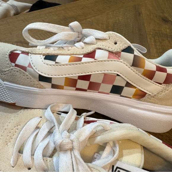 Vans Ultra Range EXO Lightweight Cream and Multicolor Checkered Sneakers - Picture 6 of 10